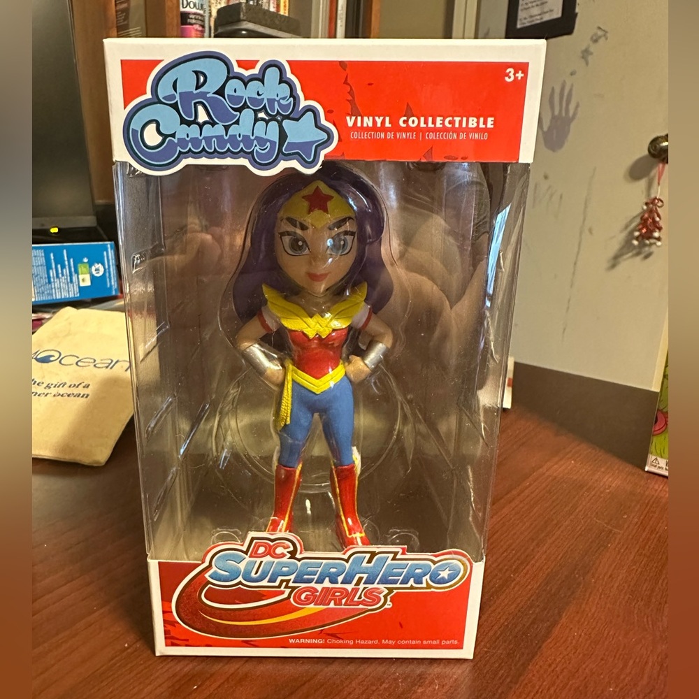 DC Super Hero Girls Wonder Woman Vinyl Collectible